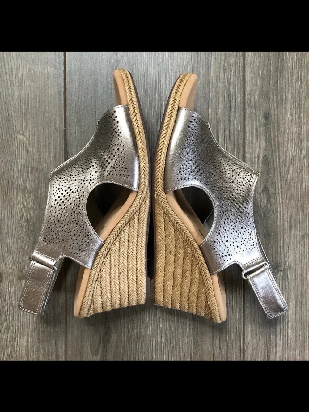 Clarks Lafley Rosen Pewter Metallic Wedge Sandals Mules US 8 / EU 39 NEW IN BOX